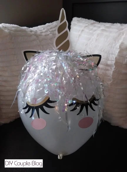 a step by step for how to decorate a balloon for a unicorn party
