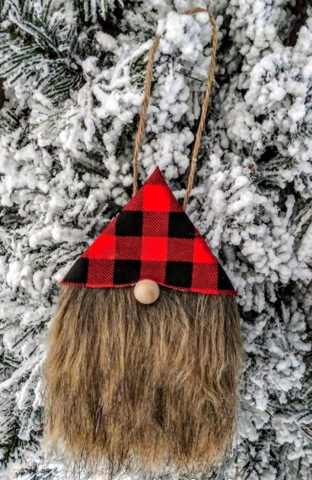 Gnome Ornament - DIY Couple Blog