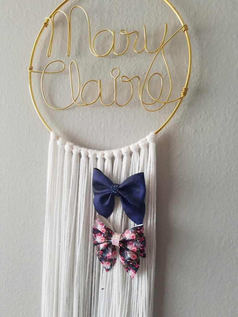 bow holder with baby name