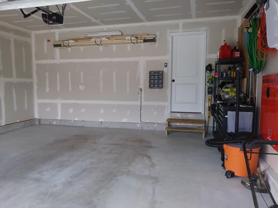 garage paint before photo