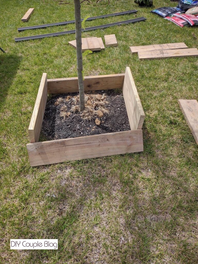 building the wood frame for a planter box 