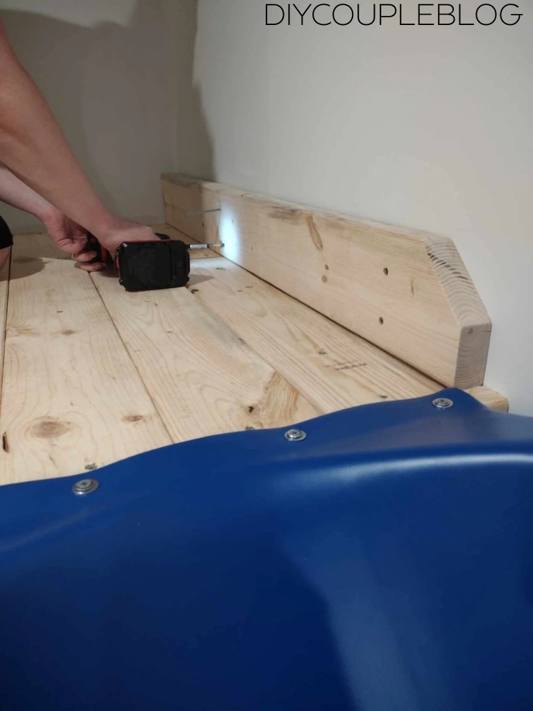 adding a wood edge around the wall of platform 