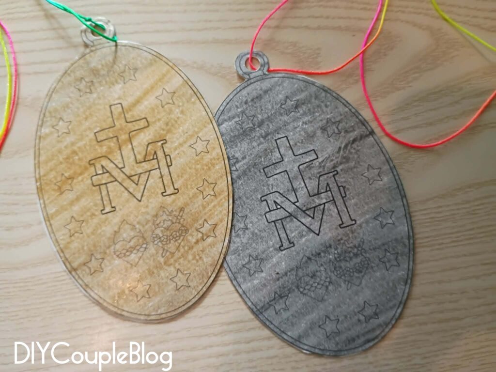 back side of the catholic printable miraculous medal craft for kids