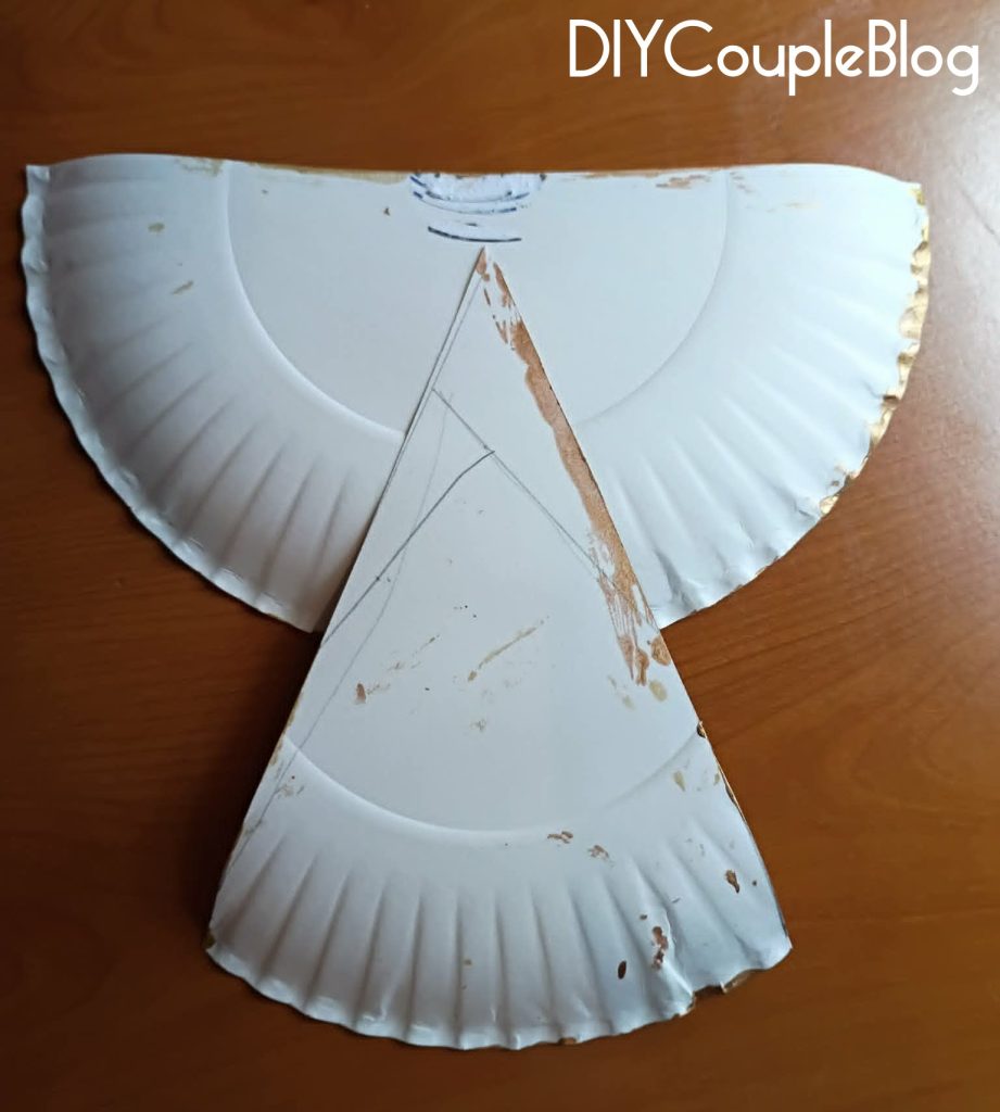 the back side of paper plate chalice craft that kids can do for sunday school 