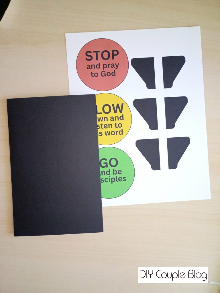 step by step stoplight craft