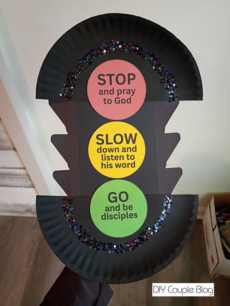 printable stoplight craft for kids 