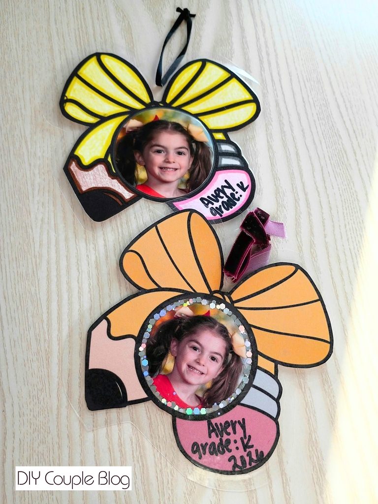two style ornament print outs, one pre colored and one the kids can color