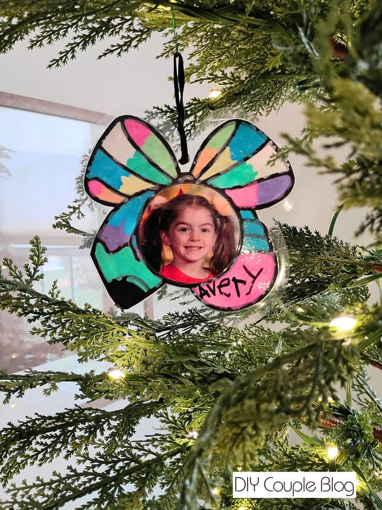 printable template ornament kids can color 